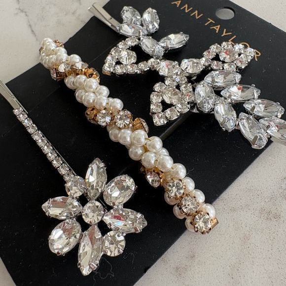 Ann Taylor Sparkling Crystal Rhinestone and Pearl Hair Clips Pins Set of 3 - Picture 4 of 6